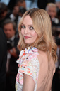 Vanessa-Paradis-spine-011.jpg