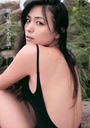 Yukie-Kawamura-spine-02.jpg