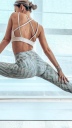 flo_spine_999-16.jpg