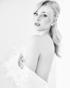 nicola_peltz_spine-011.jpg
